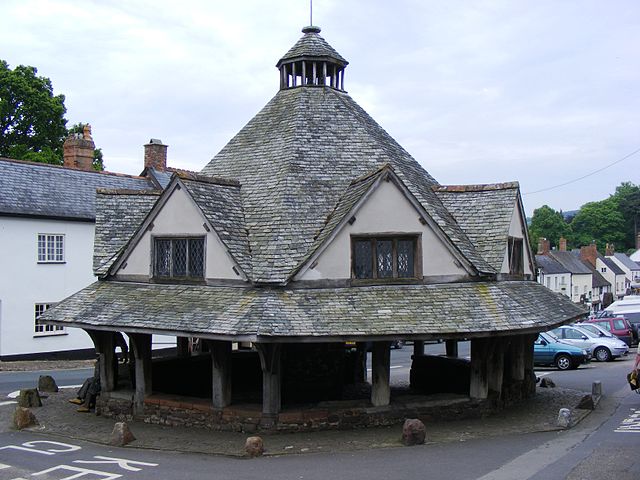 Dunster Yarn Market